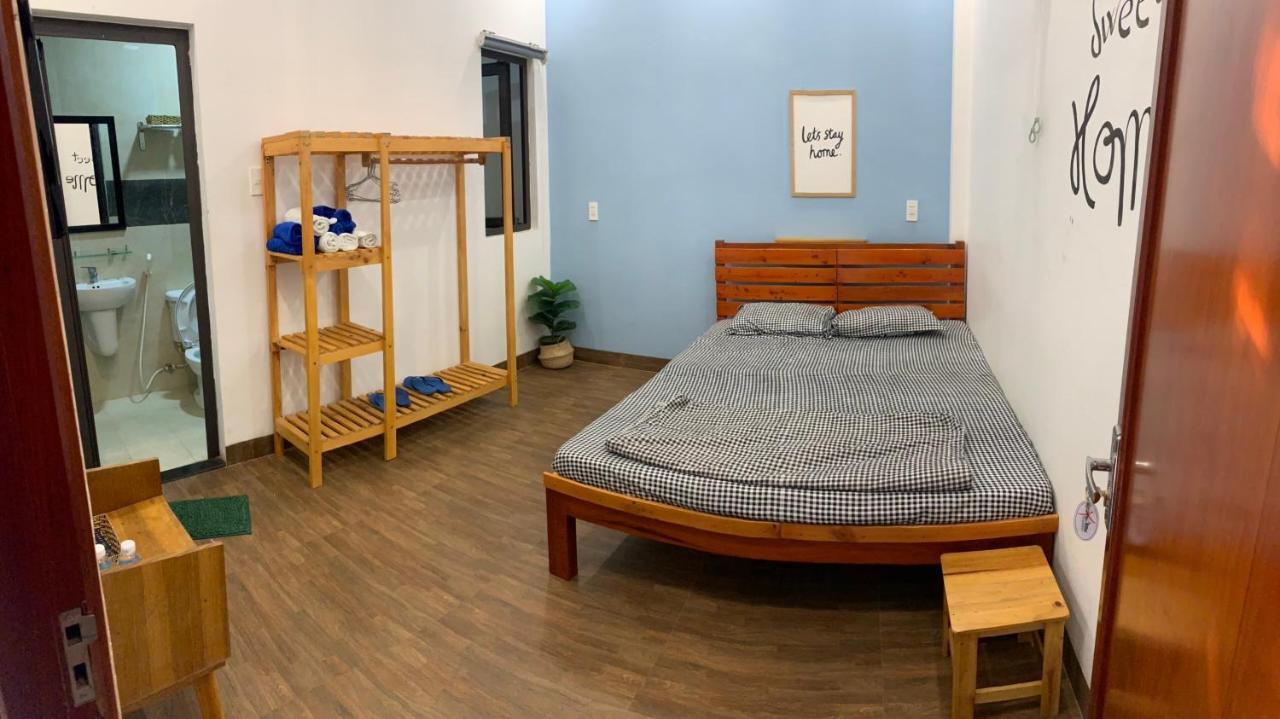 Xam House Hostel Куинён Экстерьер фото